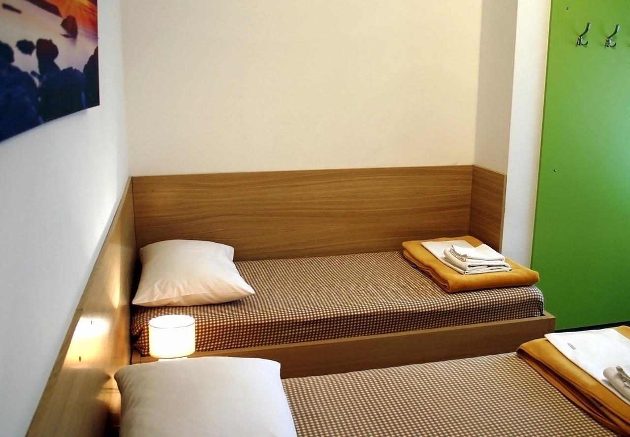 Rooms Fitea Osijek Exterior photo